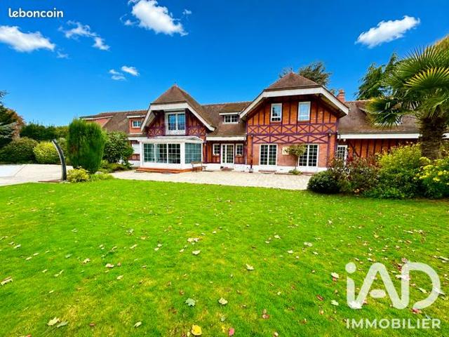 Propriété 9 pièces 313 m²