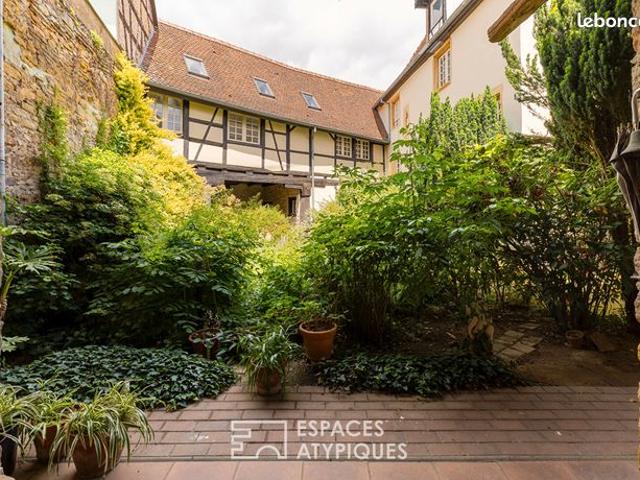 Propriété 9 pièces 327 m²