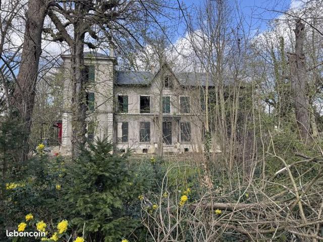 Propriété 9 pièces 320 m²