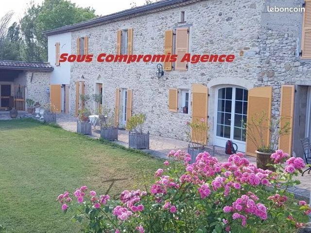 Propriété 9 pièces 320 m²
