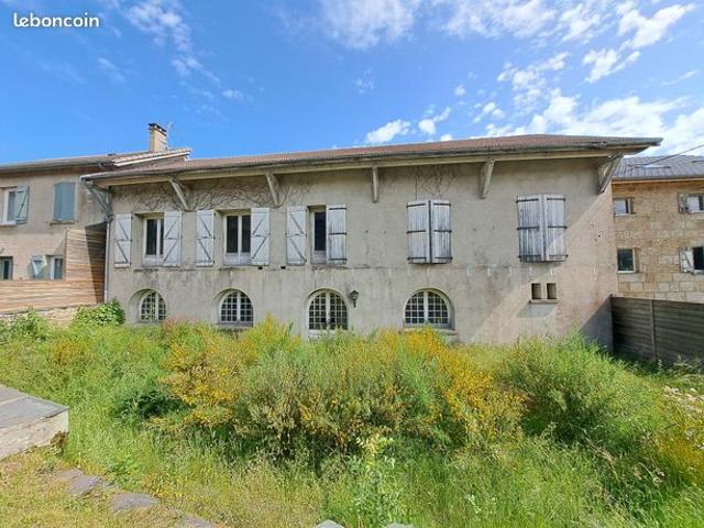 Propriété 9 pièces 320 m²