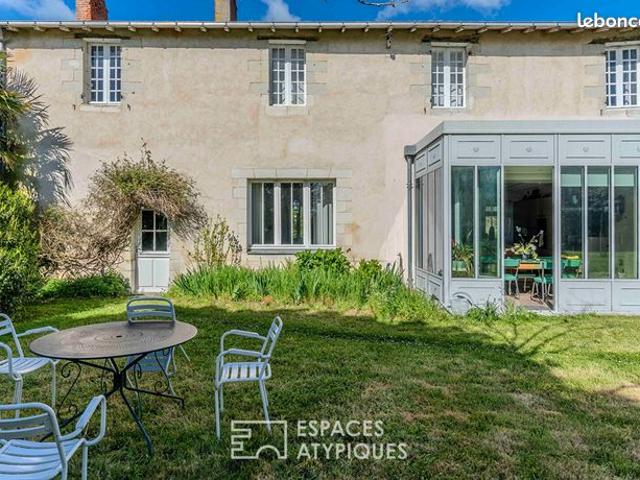 Propriété 9 pièces 320 m²