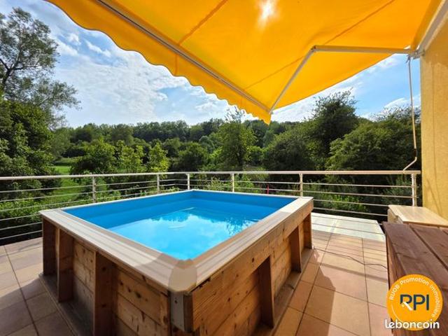 Propriété 9 pièces 321 m²