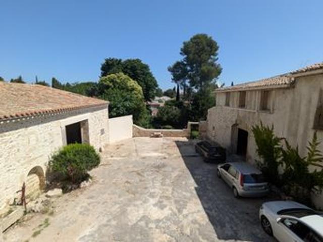 Propriété 9 pièces 334 m²