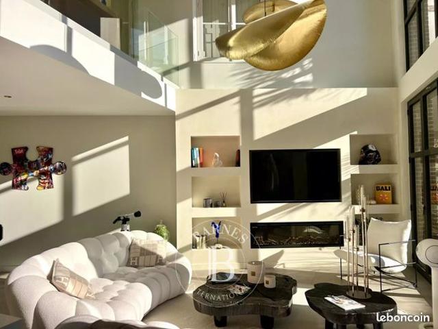 Propriété 9 pièces 330 m²