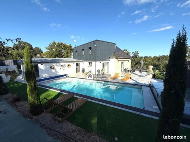 Propriété 9 pièces 330 m²
