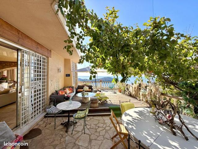 Propriété 9 pièces 348 m²