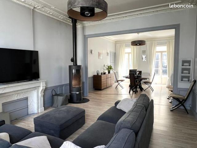 Propriété 9 pièces 357 m²