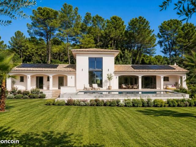 Propriété 9 pièces 350 m²