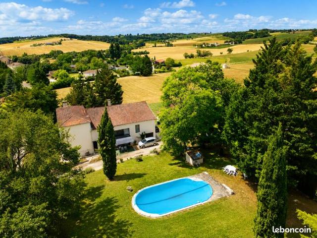 Propriété 9 pièces 350 m²