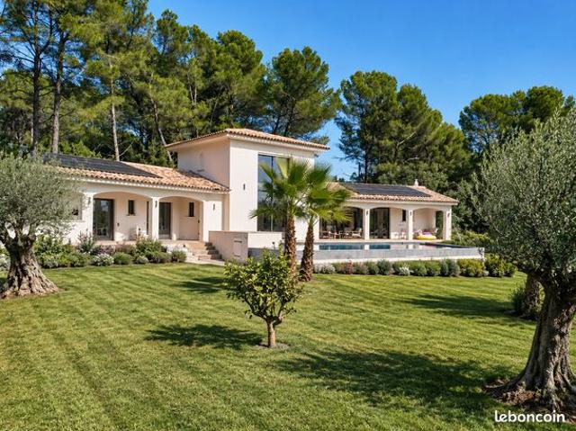 Propriété 9 pièces 350 m²