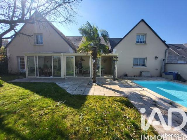 Propriété 9 pièces 353 m²