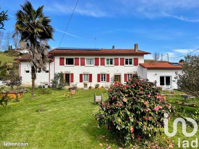 Propriété 9 pièces 385 m²