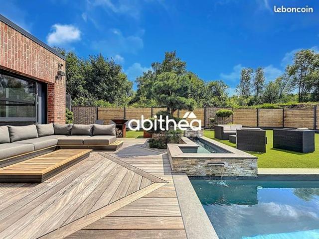 Propriété 9 pièces 388 m²