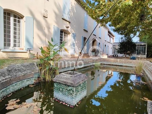 Propriété 9 pièces 380 m²