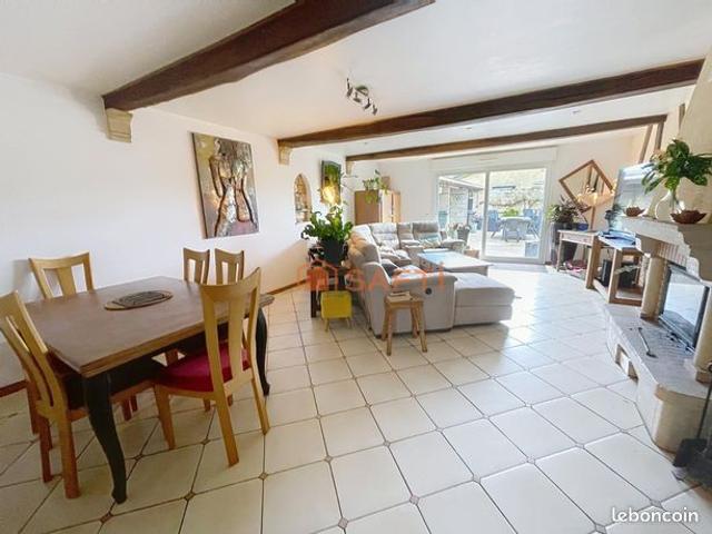 Propriété 9 pièces 412 m²