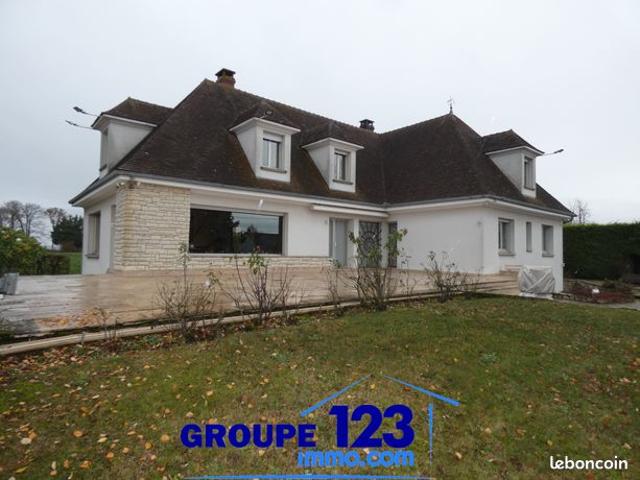 Propriété 9 pièces 435 m²