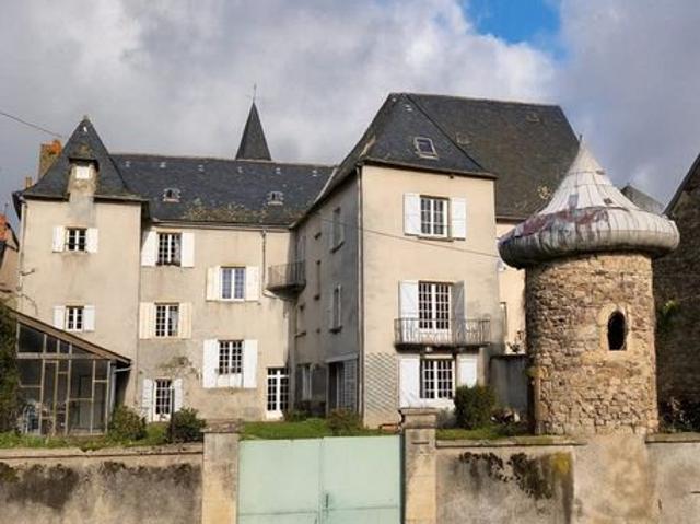 Propriété 9 pièces 456 m²