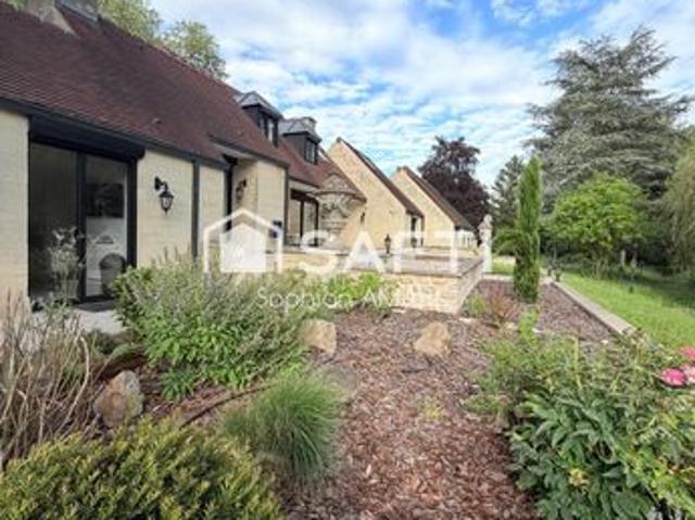 Propriété 9 pièces 450 m²