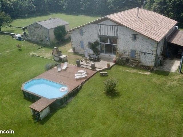 Propriété 9 pièces 470 m²