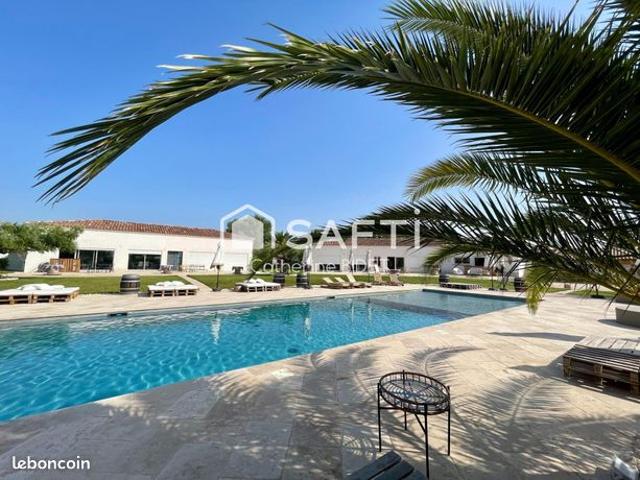 Propriété 9 pièces 500 m²