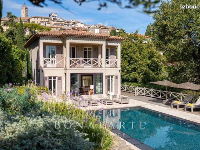 Propriété 9 pièces 520 m²