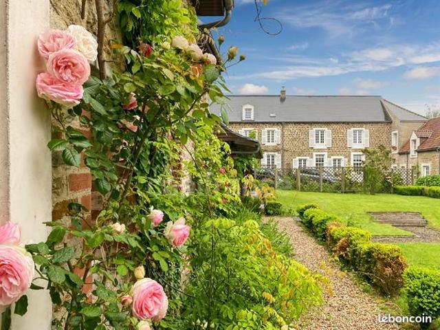 Propriété 9 pièces 669 m²