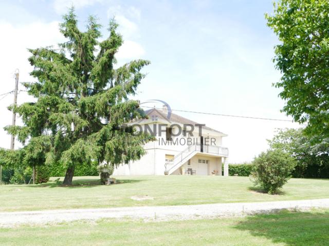 Propriété composée de plusieurs maisons