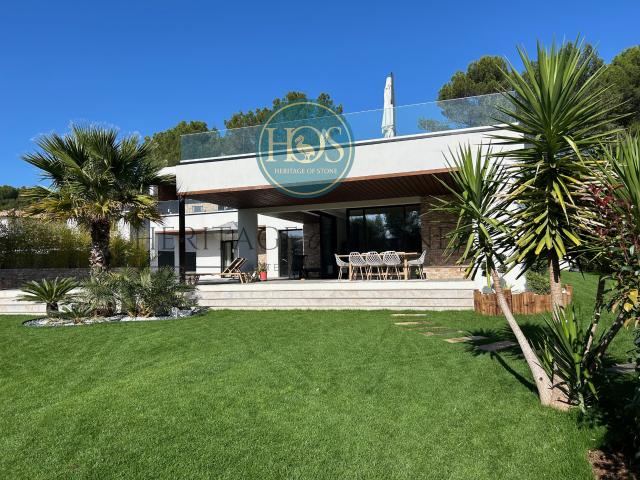 Propriété contemporaine VENTABREN