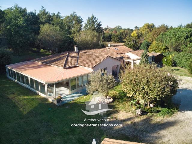 Propriete Contemporaine D'exception 270 m² De Serenite Au. 270m² Villefranche de Lonchat