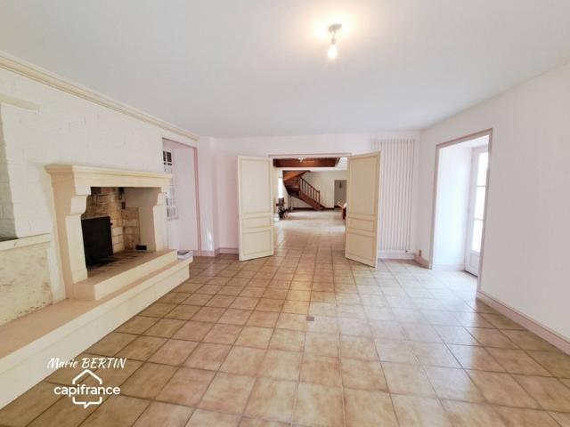 Propriété à vendre 11 pièces CELLES SUR BELLE 79