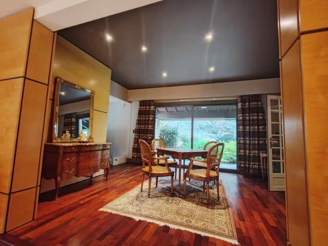 Propriete à vendre 12 pièces L'OIE 85