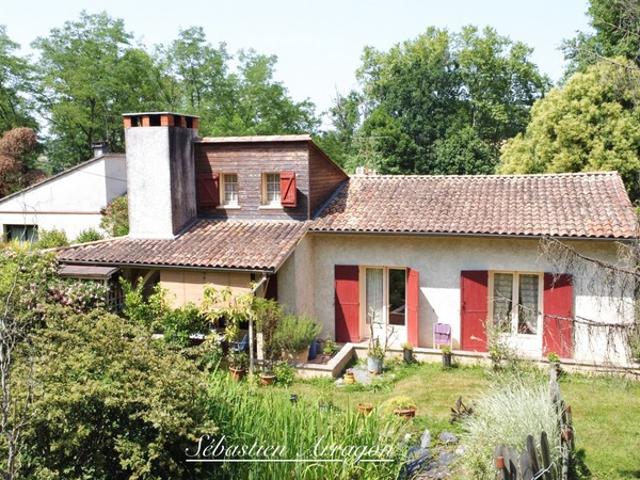 Propriete à vendre 5 pièces et deux appartement VILLENEUVE SUR LOT 47