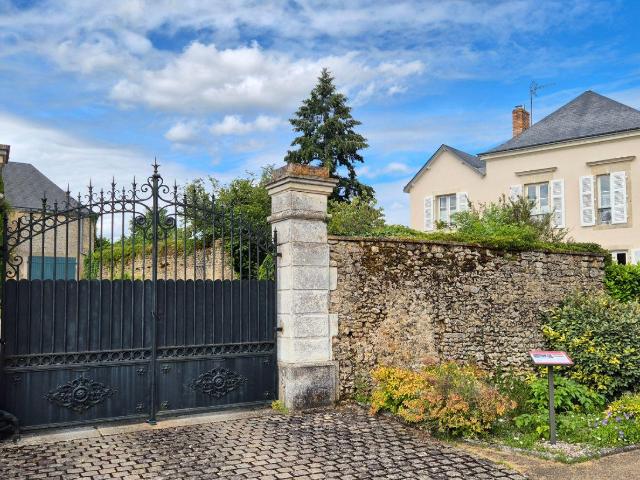 Propriété à vendre à Torcé en Vallée 72110