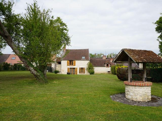 Propriété à vendre à Crugny 51170