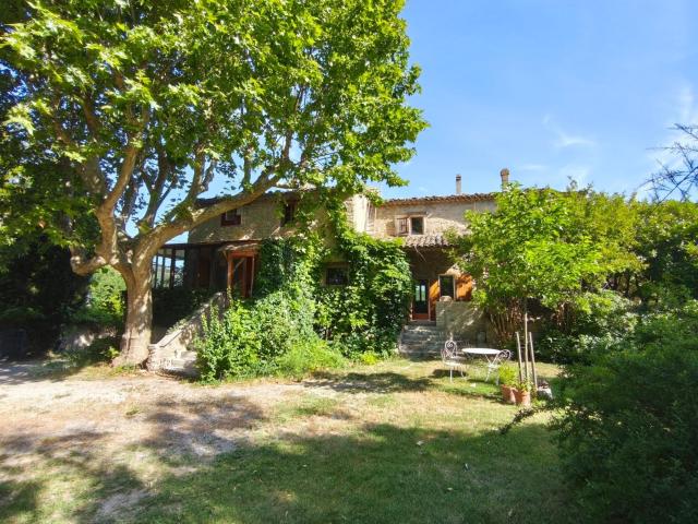 Propriété à vendre à Lurs 04700