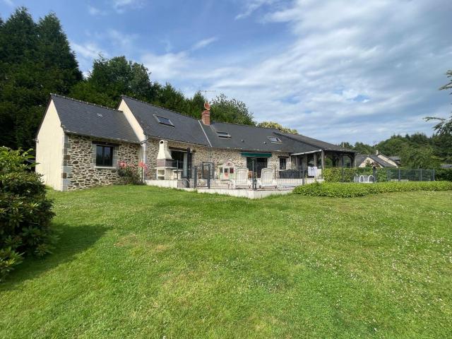 Propriété à vendre à Mayenne 53100