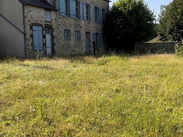Propriété à vendre à Sougé le Ganelon 72130