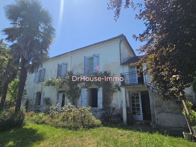 Propriété à Lascazères Maison de maître du XIXe siècle