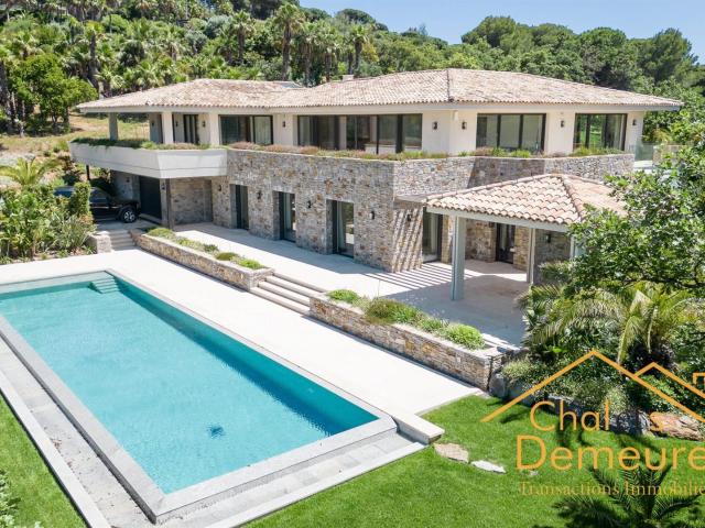 Propriété à quelques pas de la plage 354m² Saint Tropez