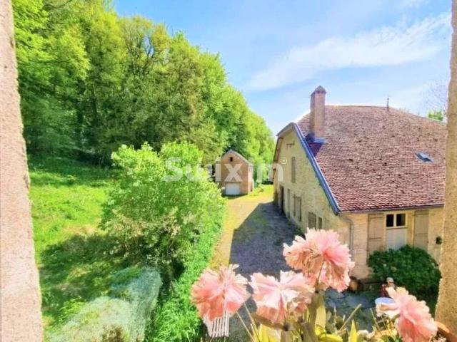 Propriete Ancien Presbytere Et Dependance du XVI ème 310m² Rougemont