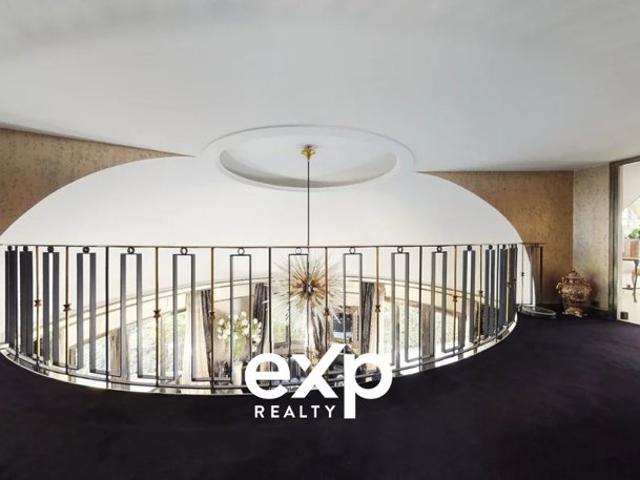Propriété atypique de 403 m²