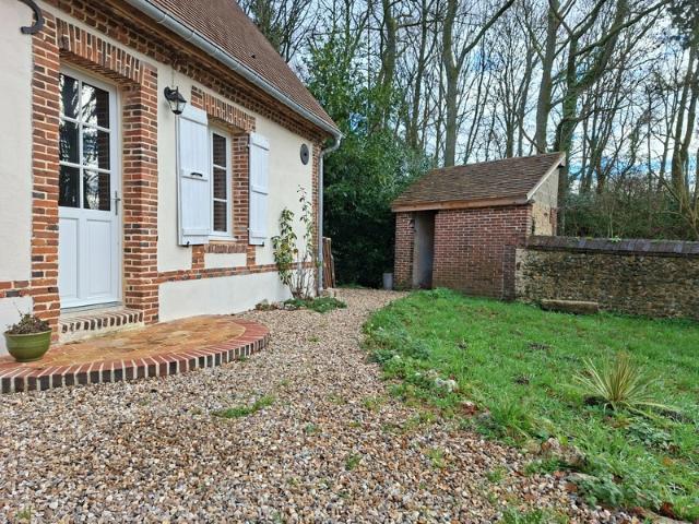 Propriété au coeur du Perche, beaux volumes, maison + maisonnette à rénover, proche de TOUROUVRE RANDONNAI 61
