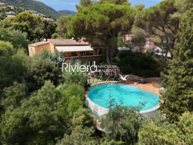 Propriété au charme provençal sur une parcelle de 2821m2 ave
