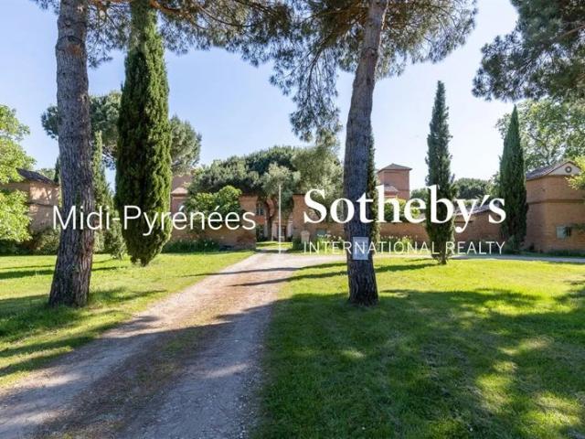 Propriété avec 3 logements