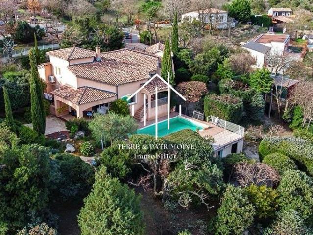 Propriété avec vue imprenable 190m² Ruoms