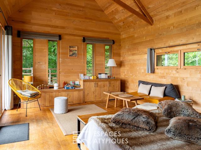 Propriété avec cabanes dans les arbres 146m² Saint Mard de Réno