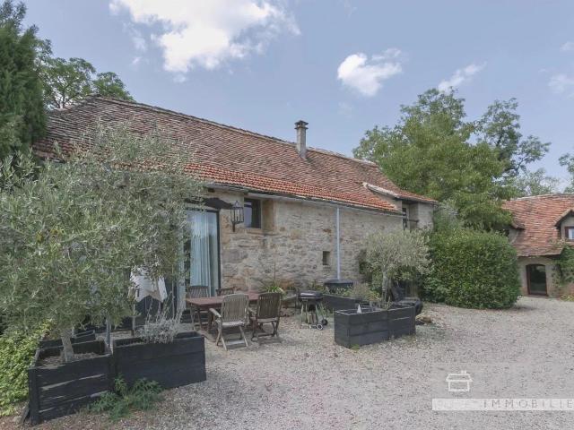 Propriété avec deux gites, camping, logement insolites. m² Saint Projet