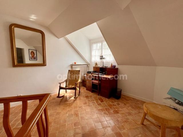 Propriété avec étang privé idéal famille ou investisseur 313m² Trucy