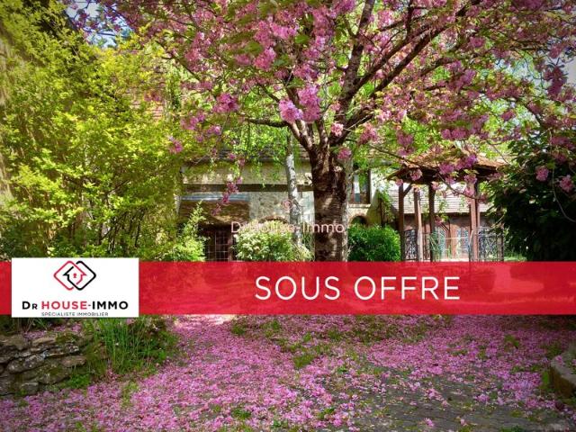 Propriété avec gîtes et dépendances